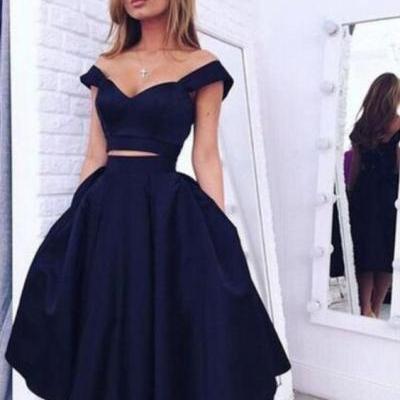 Two Pieces Homecoming Dresses,Off Shoulder Straps Homecoming Gowns,Navy Blue Homecoming Dresses,Navy Blue Two Pieces Formal Dresses,Off Shoulder Graduation Party Dresses