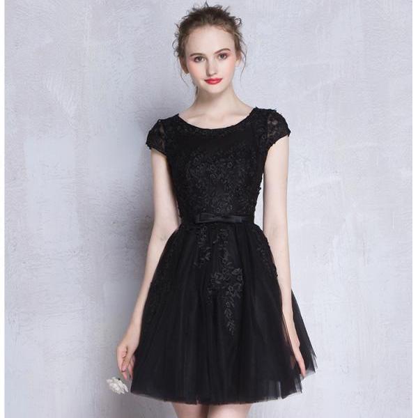Short Sleeves Homecoming Dresses,Black Lace Homecoming Gowns,Knee ...